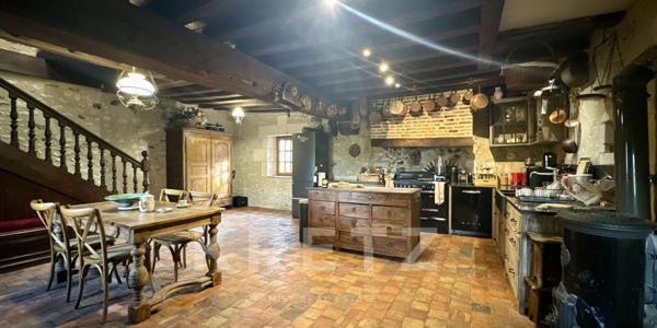 Maison de vigneron du XVIIe, avec une vue panoramique sur la vallée de la Loire
