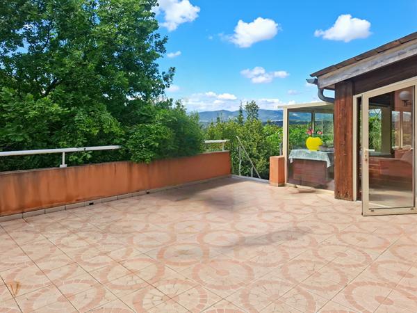 Maison Mougins 250 m² avec piscine