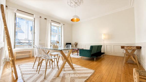 LE SHOWROOM – APPARTEMENT DE CHARME AU CŒUR DE VANNES