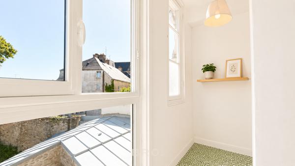 LE SHOWROOM – APPARTEMENT DE CHARME AU CŒUR DE VANNES