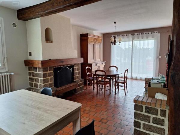 Maison à vendre à Saint-Saturnin dans la Sarthe (72650), ref : 013-1364