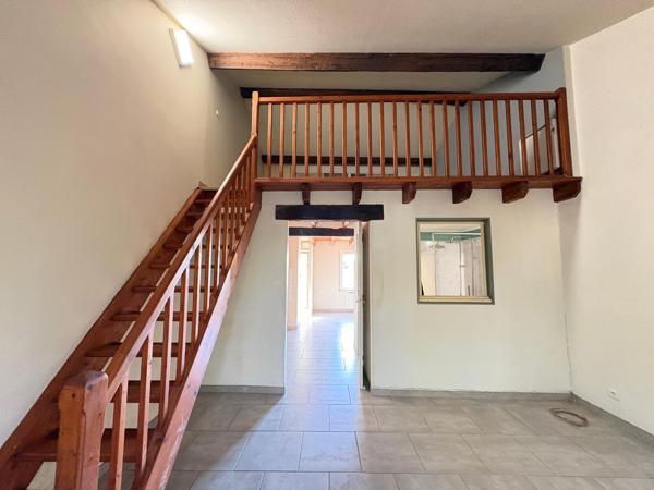 Maison de ville de 55 m² au charme atypique, avec grande mezzanine et agencement modulable