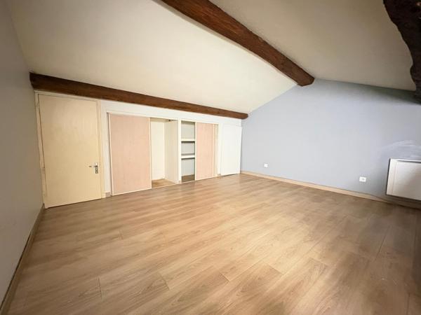 Maison de ville de 55 m² au charme atypique, avec grande mezzanine et agencement modulable