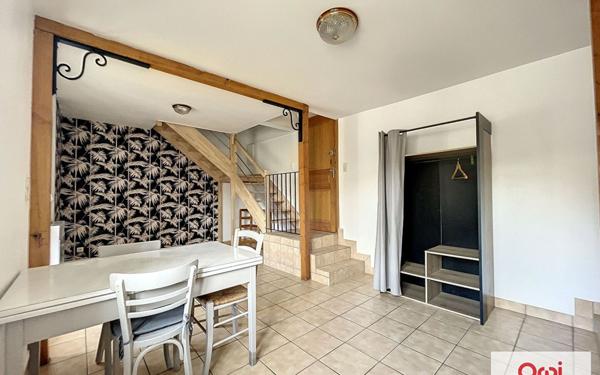 Appartement à louer    2 pièces • 48 m2 Montmarault
