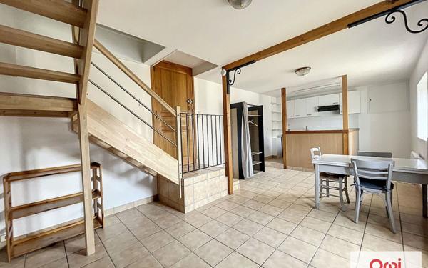 Appartement à louer    2 pièces • 48 m2 Montmarault