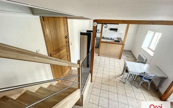 Appartement à louer    2 pièces • 48 m2 Montmarault