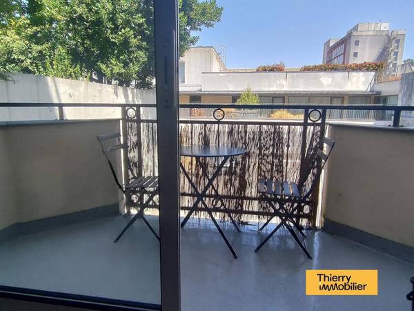 Appartement 1 pièce                                        - 44000 Nantes - Centre ville Réf : 122366