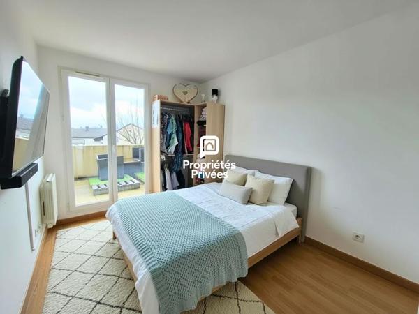 Appartement 2 pièces avec terrasse et parking - Collonges 01550