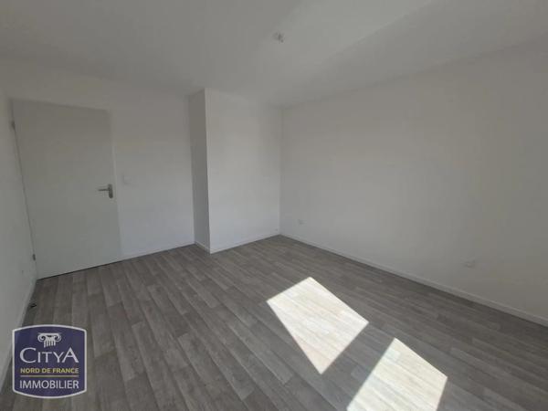 Appartement à louer 1 pièce 44.06m² Valenciennes (59300)
