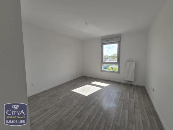 Appartement à louer 1 pièce 44.06m² Valenciennes (59300)