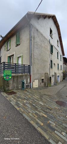 Corps (38970) Grandes combles à aménager de 160 m² à Corps (Isère) avec option appt T5