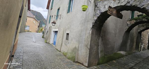 Corps (38970) Grandes combles à aménager de 160 m² à Corps (Isère) avec option appt T5