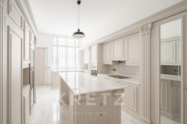 Magnifique appartement de réception en plein coeur du 8 eme