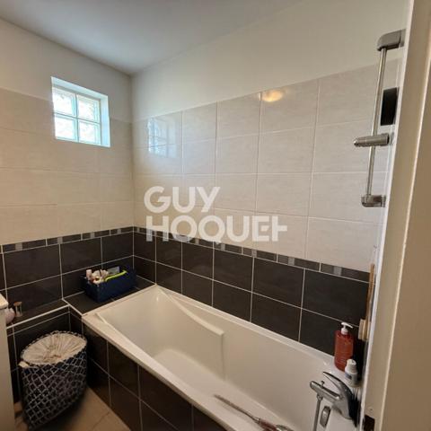 3 chambres et terrasse à 5min du centre ville à pied !!!