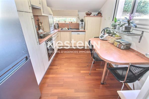 Maison plain-pied rénovée de 140 m²  - Vénissieux Plateau - Maison Venissieux #TRAMWAY T4#ECOLE#SECTEUR RESIDENTIEL