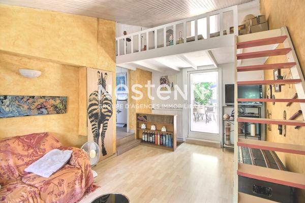 Maison plain-pied rénovée de 140 m²  - Vénissieux Plateau - Maison Venissieux #TRAMWAY T4#ECOLE#SECTEUR RESIDENTIEL