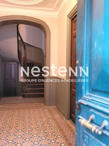 Appartement à vendre à VANNES en RDC à rénover T2 ou grand studio quartier Saint Patern