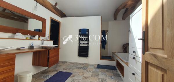 Moutier sur le Lay à la campagne grange entièrement rénovée de 265m² idéal amoureux du calme Moutiers-sur-le-Lay (85320)