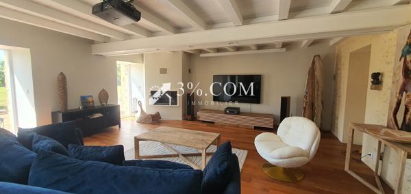 Moutier sur le Lay à la campagne grange entièrement rénovée de 265m² idéal amoureux du calme Moutiers-sur-le-Lay (85320)