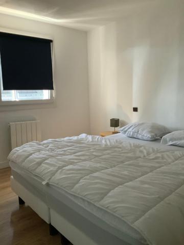 500m de la plage et du jolie port de lomener