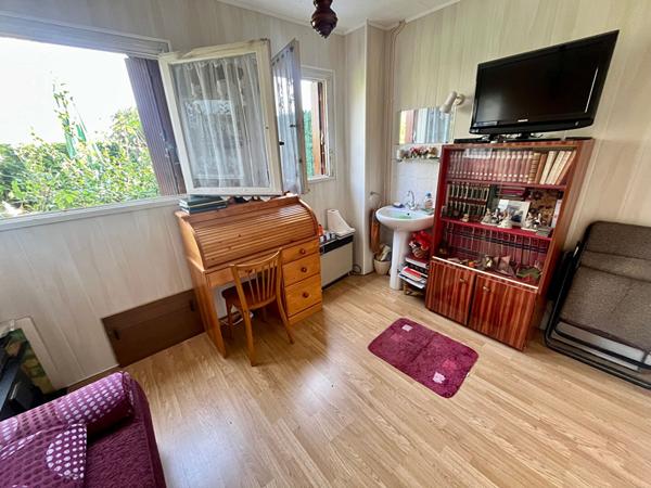 MAISON DE VILLE AVEC JARDIN A VILLEPREUX