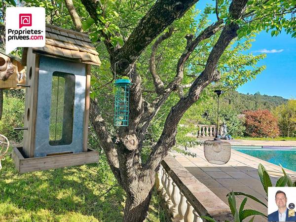 Villa 5 PIECES 4 CHAMBRES 134 M2 GRANDE PISCINE AVEC TERRASSES