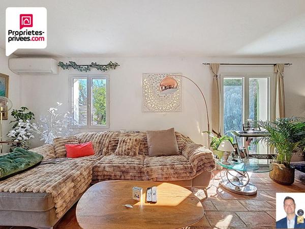 Villa 5 PIECES 4 CHAMBRES 134 M2 GRANDE PISCINE AVEC TERRASSES