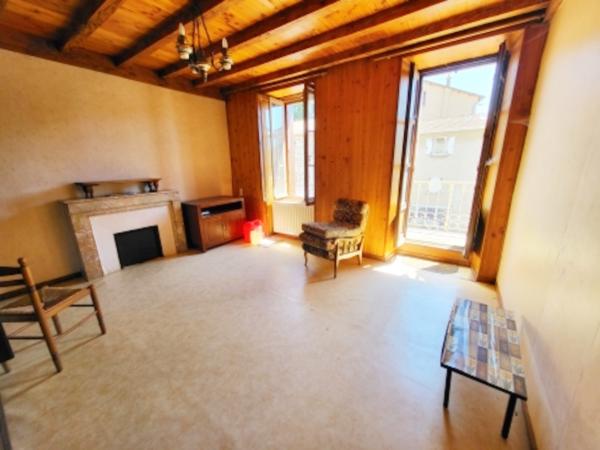 Immeuble Landos  - 5 appartements - 205.01 m²