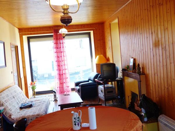 Immeuble Landos  - 5 appartements - 205.01 m²
