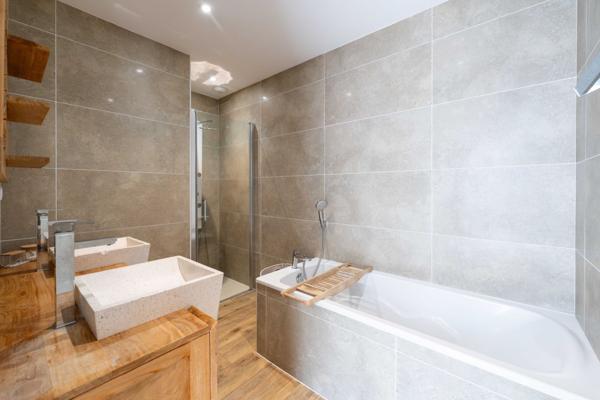 Propriété contemporaine d'exception - Elégance et raffinement