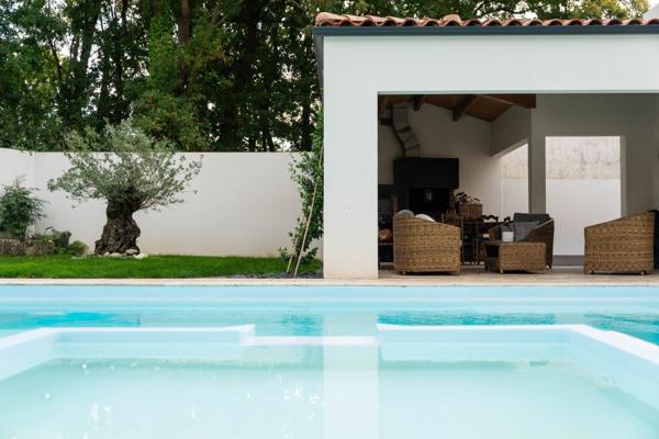 Propriété contemporaine d'exception - Elégance et raffinement