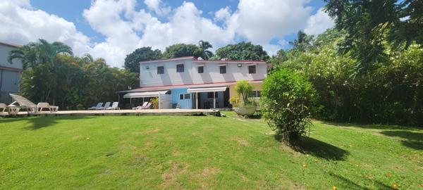 Petit-Bourg (97170) Opportunité Ensemble Immobiler