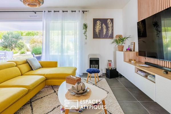 Appartement contemporain avec jardin et garage