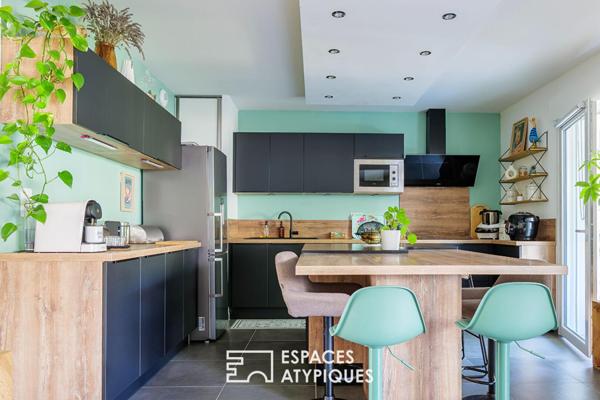 Appartement contemporain avec jardin et garage