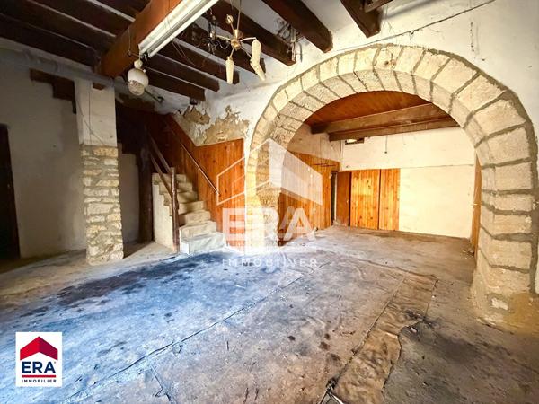 Maison de village à rénover avec fort potentiel ? Terrasse panoramique ? Mazan ? Vue Mont Ventoux