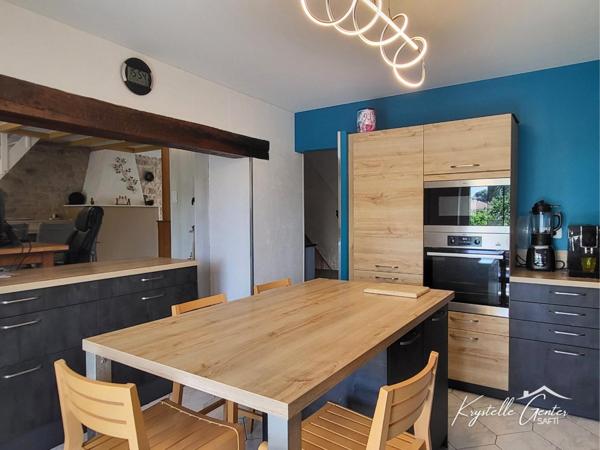 DOLE CHOISEY maison familiale avec terrain arboré