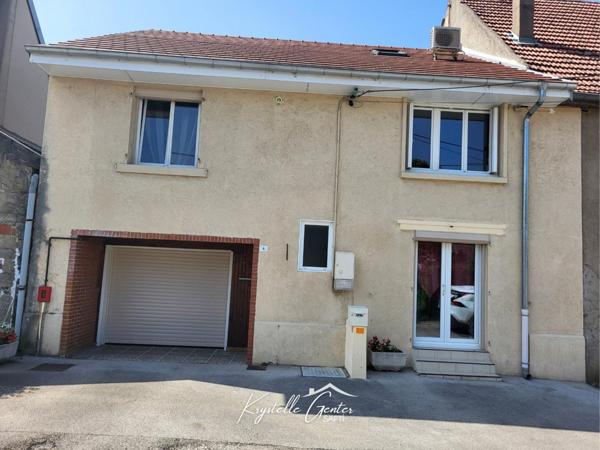 DOLE CHOISEY maison familiale avec terrain arboré