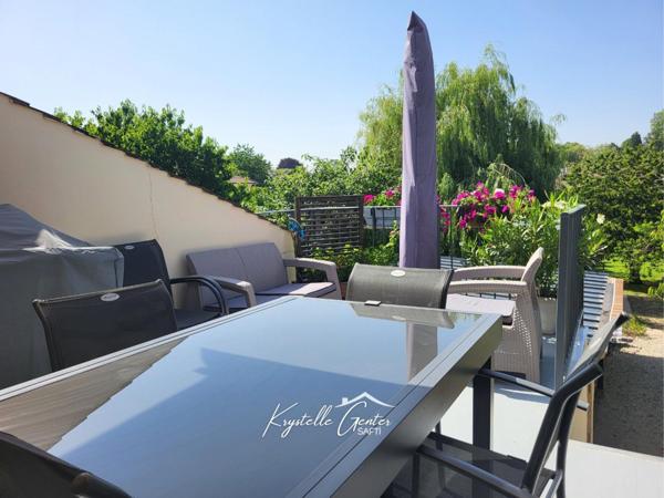 DOLE CHOISEY maison familiale avec terrain arboré