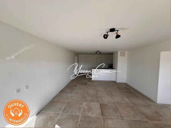 Appartement type 4 120 m2 entièrement rénové avec jardin et parking