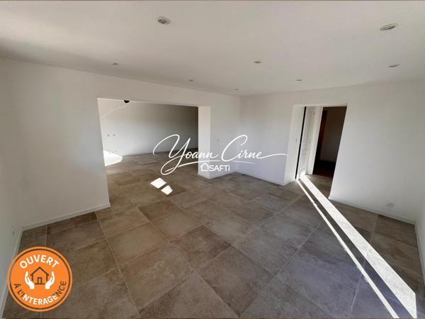 Appartement type 4 120 m2 entièrement rénové avec jardin et parking