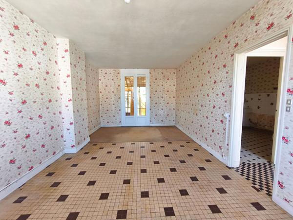 Maison Varennes Vauzelles 3 chabres, garage, écoles, commerces, bus