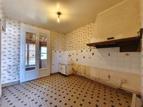 Maison Varennes Vauzelles 3 chabres, garage, écoles, commerces, bus