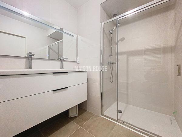 APPARTEMENT T3 AVEC GARAGE A PARAME PROCHE COMMERCES
