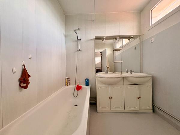 Maison familiale Haut Floirac 4 pièces 91 m2 , Floirac