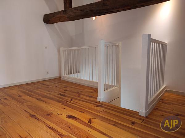 Location appartement Pouzauges : 400 € - AJP Immobilier Saint-Macaire-en-Mauges