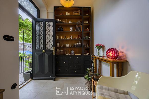 Appartement bourgeois à l’esprit vintage et son éden suspendu