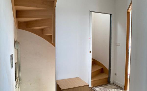 Maison à vendre    6 pièces •  Cléden-Cap-Sizun