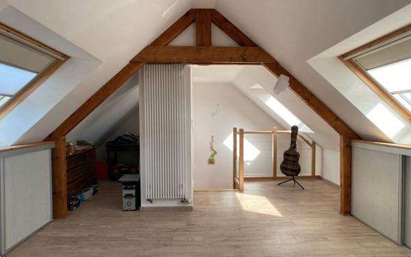 Maison à vendre    6 pièces •  Cléden-Cap-Sizun