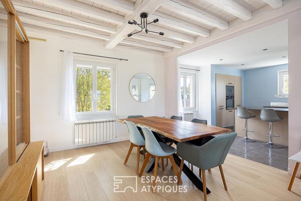 Maison familiale rénovée avec piscine, vue dégagée et studio indépendant – Coeur Dardilly