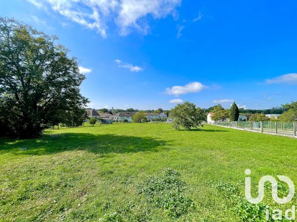 Terrain à vendre 2 500 m² Montmorillon